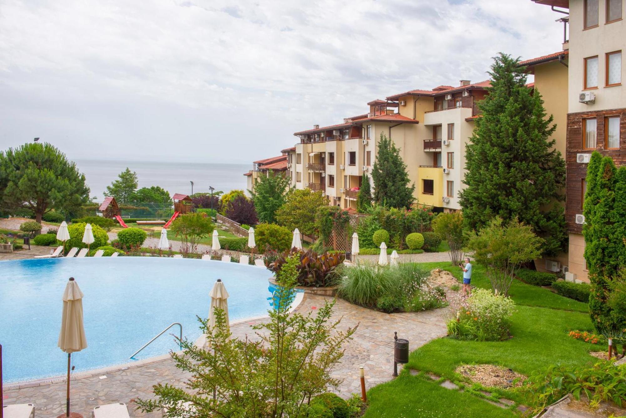 Garden Of Eden Pmg Apartments Sveti Vlas Dış mekan fotoğraf